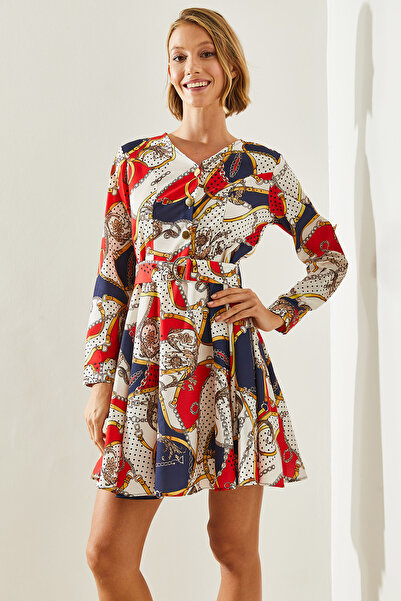 Bianco Lucci V-nyakú láncmintás női ruha övvel - gombrészlet, 22127 60251609 modell