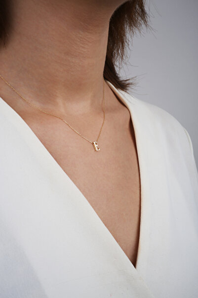 DİAMİNE PIRLANTA 14 Ayar Altın 3 Boyutlu E Harf Kolye