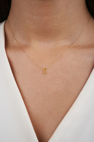 DİAMİNE PIRLANTA 14 Ayar Altın 3 Boyutlu E Harf Kolye