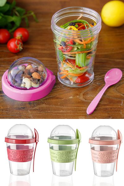 Buffer 4 Pieces Take'n Go Practical Portable Fruit Yogurt Container with Lid and Spoon