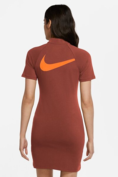Nike Sportswear Swoosh Women's Dress