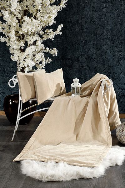 Minelya Home Collection 3 Piece Diamond Velvet Bed Runner And Pillowcase Set Beige