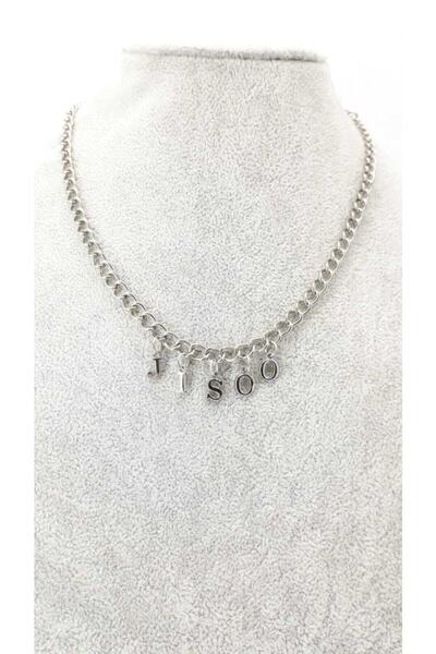 ema قلادة سلسلة حروف "Jısoo" باللون الأسود الوردي