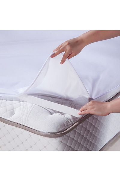 Collessium / Double Liquid Proof Mattresses with Elastic - 150 X 200 White