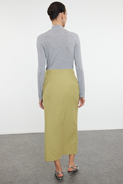 Trendyol Collection Tkana spódnica midi w kolorze khaki premium z prostym rozcięciem z przodu TWOSS24ET00071