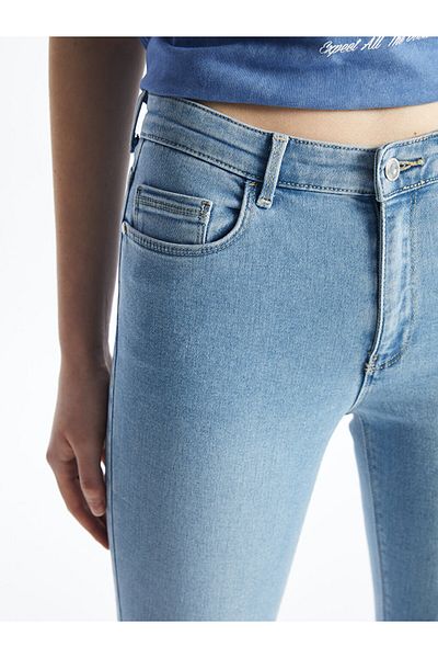 LC Waikiki Pantaloni de damă Mercury Skinny Fit - Croială relaxată