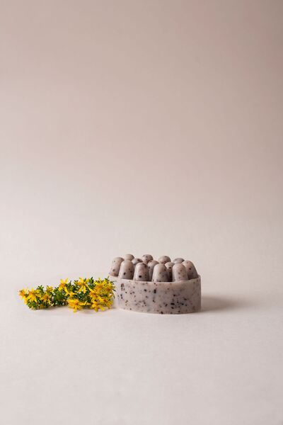 Nimba Home صابون تدليك الهواء بالسيفا ونبتة سانت جون - 125 جرام، مصنوع يدويًا...