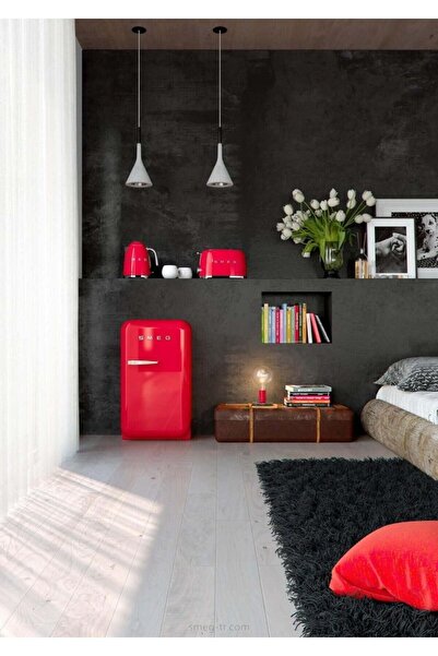 SMEG 50'S Style Retro Kırmızı Mini Buzdolabı FAB5LRD Sol Kapı