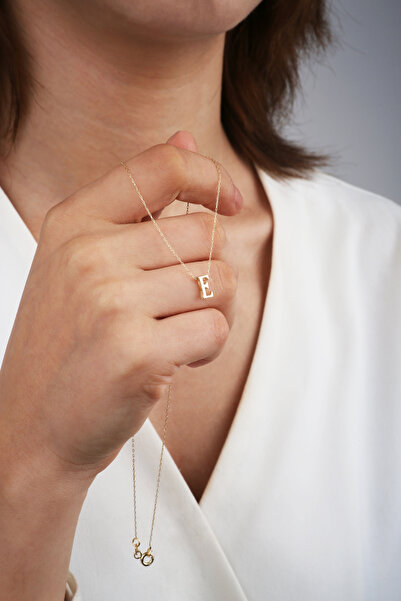 DİAMİNE PIRLANTA 14 Ayar Altın 3 Boyutlu E Harf Kolye