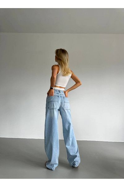 Borceelle Denim albastru deschis talie înaltă, talie elastică pentru confort suplimentar. pantaloni