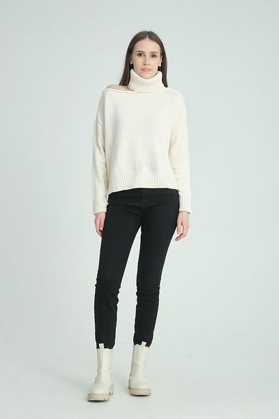İLKCET MODA Λεπτομερές πουλόβερ με ψηλό λαιμό ώμου