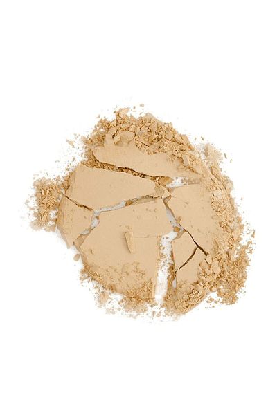 WET N WİLD Barefocus Fixing Powder High Pigmented Collagen, Tea Tree, Vitamin E