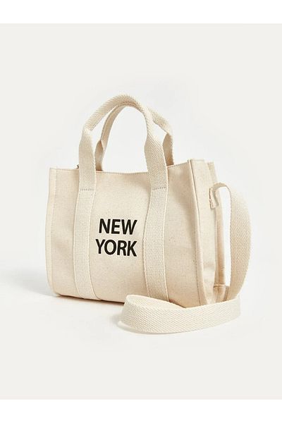 LC Waikiki LCW ACCESSORIES - حقيبة كتف بناتي مطبوعة بالنص