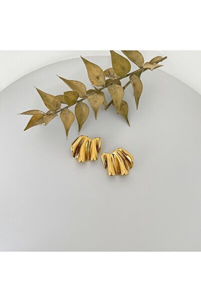 nerora أقراط ذهبية اللون غير متماثلة متموجة من الفولاذ المقاوم للتشويه