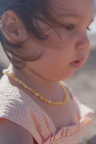 cicekartstudio Milky Kehribar Bebek-Çocuk Kolye