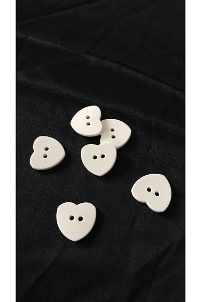 Ozpas White Heart Shaped Button - 2 Cm, 1 Pack of 10 Pieces, Two Holes