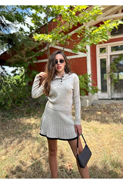 asyadabutik طوق محبوك منحني - طقم تريكو تنورة قصيرة بأزرار