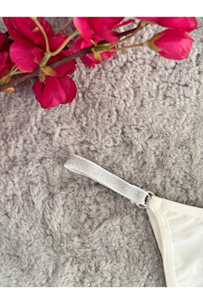 Oprah Kadın Bacak Aksesuarlı Simli Lastik Seksi String Fantezi Külot