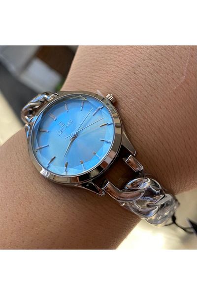 Reward Women's Wristwatch - Stylish and Functional Design