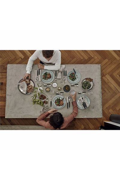 Victorinox ?6.9093.12w.24 Swiss Modern 24 Piece Table Set