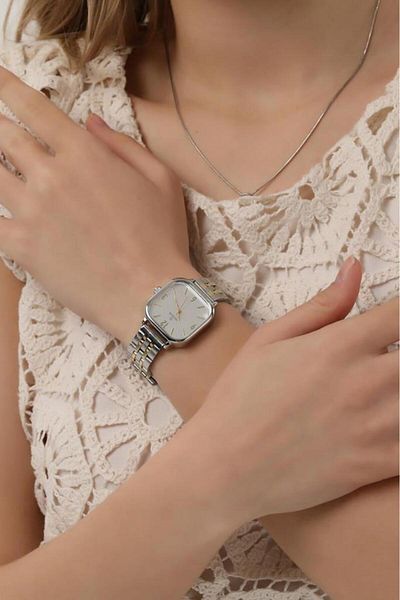 OQQO Yavanna Silver Dial Gold-silver Cord Women's Wristwatch