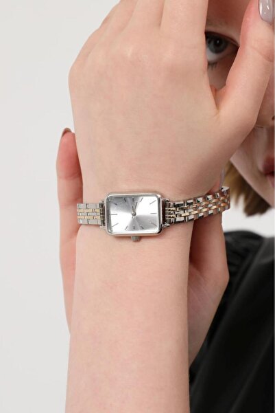 OQQO Luna Silver Dial Gold Silver Cord Women's Wristwatch