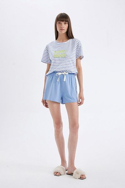 DeFacto Costum de pijama cu mânecă scurtă în dungi Fall in Love cu pantaloni scurți D4471AX24HS