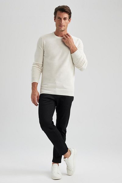 DeFacto Πλεκτό πουλόβερ με λεπτή εφαρμογή Crew Neck Basic Solid Knitwear X7392az23au