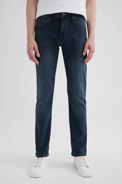 DeFacto Τζιν παντελόνι Sergio Regular Fit - Normal Waist, Pipe Leg B4538ax23au