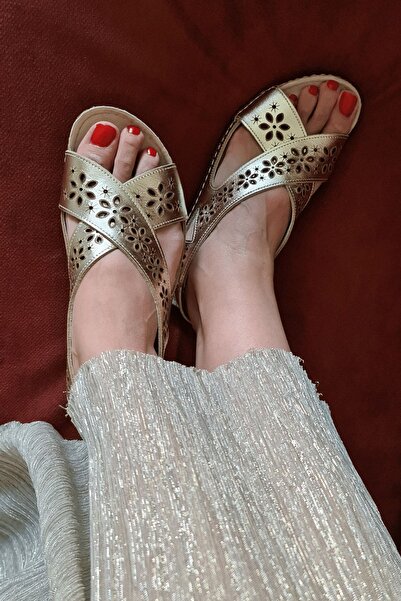 İNZE AYAKKABI Gold Laser Cut Genuine Leather Sandals Model Orchid