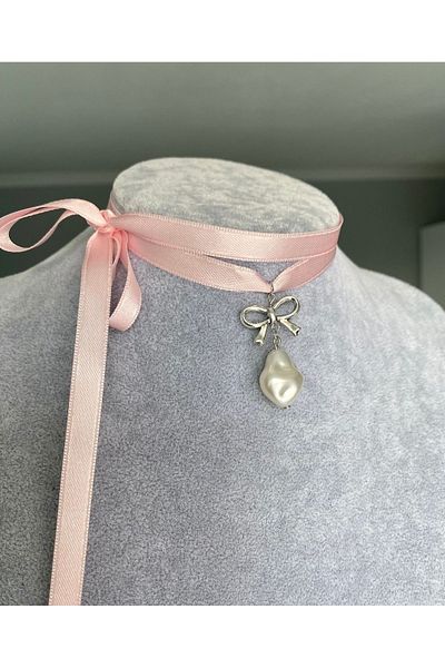Pinky Lady Coquette aesthetic pink ribbon pearl necklace