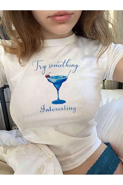 Bengi Clothing Λευκό εμπριμέ γυναικείο Crop Top - Y2k κοντομάνικη μπλούζα