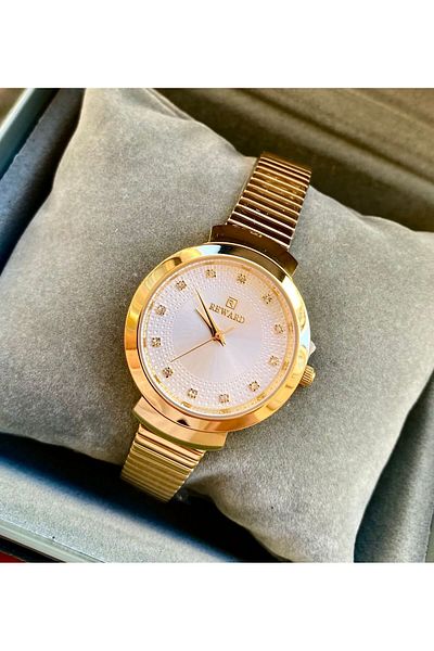 Reward Gold Color Vintage Women's Wristwatch Model