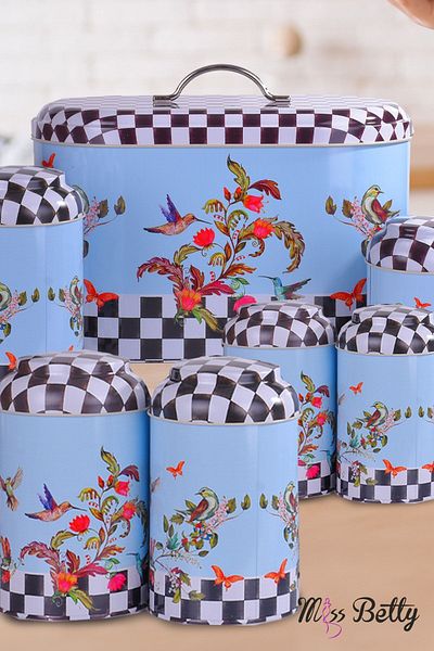 Miss Betty 7-Piece Metal Bread Pot Paradise Set