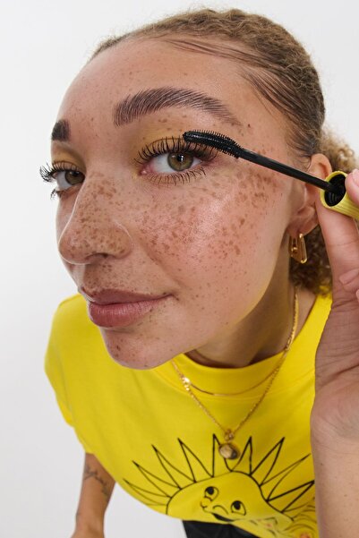 AVON Wondercurl Hacim, Kıvırma Ve Kaldırma Etkili Maskara Blackest Black