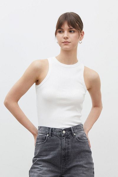 Manuka FITLI ZERO SLEEVE BODY ECRU