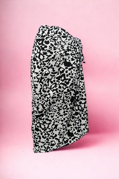 pistore Black and White Leopard Print Long Pareo Satin No Sheer Women's Beach Dress New Season