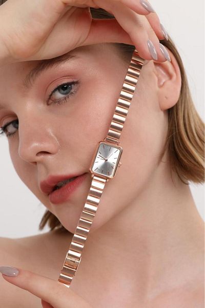 OQQO Asteria Silver Dial Rose Cord Women's Wristwatch