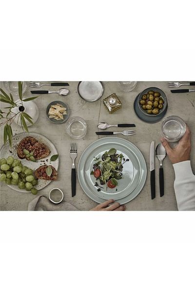 Victorinox 6.9093.11w.24 Swiss Modern 24 Piece Table Set
