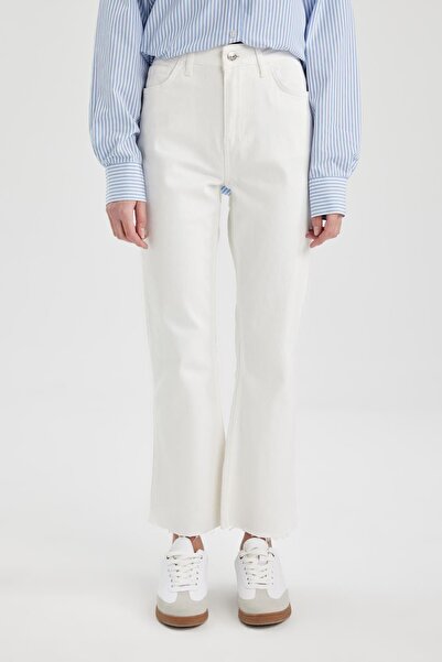 DeFacto Λευκό τζιν παντελόνι ψηλόμεσο μέχρι τον αστράγαλο - Crop Flare Fit, Cut-Out Leg B5013ax24sm