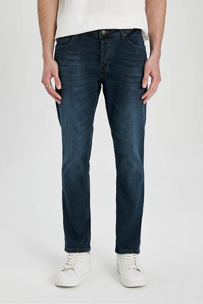 DeFacto Pedro Slim Fit Narrow Fit Pravidelný pas Úzké nohavice Jean Kalhoty B4860ax23wn