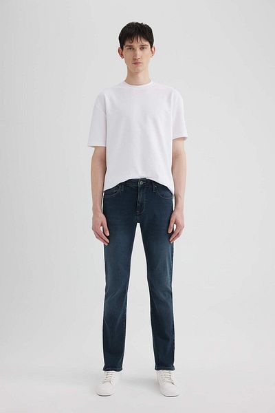 DeFacto Τζιν παντελόνι Sergio Regular Fit - Normal Waist, Pipe Leg B4538ax23au
