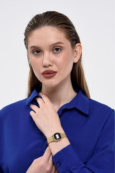 OQQO Carmilla Gold Metal Cord Women's Wristwatch