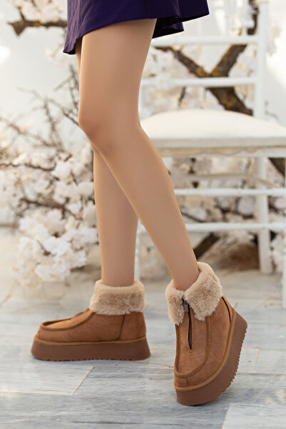 ElloLita Mikulás szőrmével bélelt, elöl cipzáras, vastag talpú, kényelmes női csizma