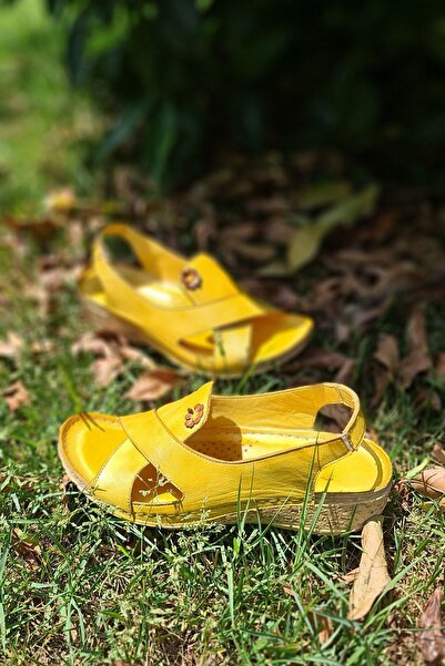 İNZE AYAKKABI Gold-Yellow Genuine Leather Sandals