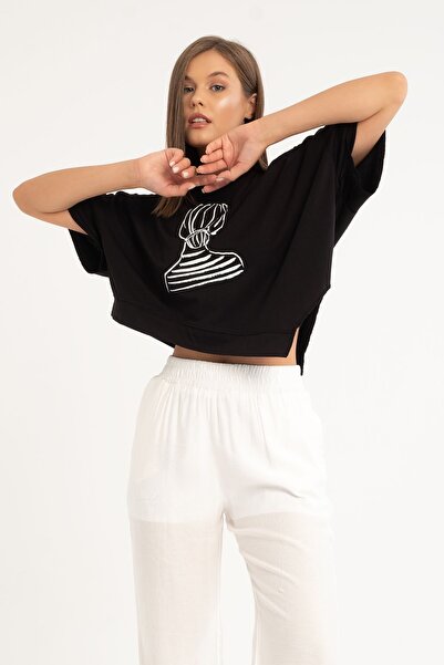 Qaju Μαύρο γυναικείο μπλουζάκι Asymmetric Cut - 100% βαμβάκι, Crew Neck