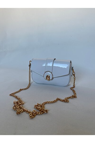 melecco Beyaz Rugan Mini Kadın Gold Zincirli Çapraz Askılı Çanta Aksesuar Det...