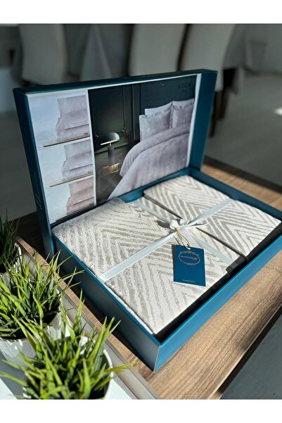 Butikhome by Egemar VEGA ÇİFT KİŞİLİK SADE MODERN GEOMETRİK DESEN YATAK ÖRTÜSÜ 250X260CM KUTULU