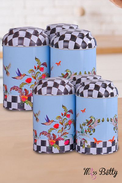Miss Betty 7-Piece Metal Bread Pot Paradise Set