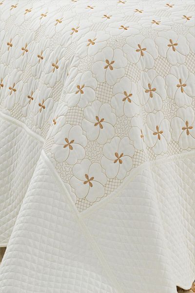 eco concept Double Quilted Embroidered Bedspread - Daily Use, Dowry Design